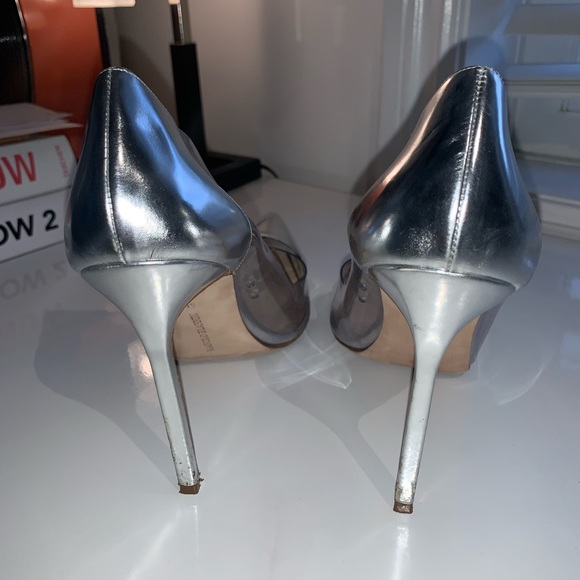Auth MANOLO BLAHNIK silver and clear PVC pumps - Picture 11 of 16